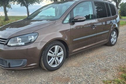 VW Touran 243.000 km 5.500 &euro; Ilsede 31246