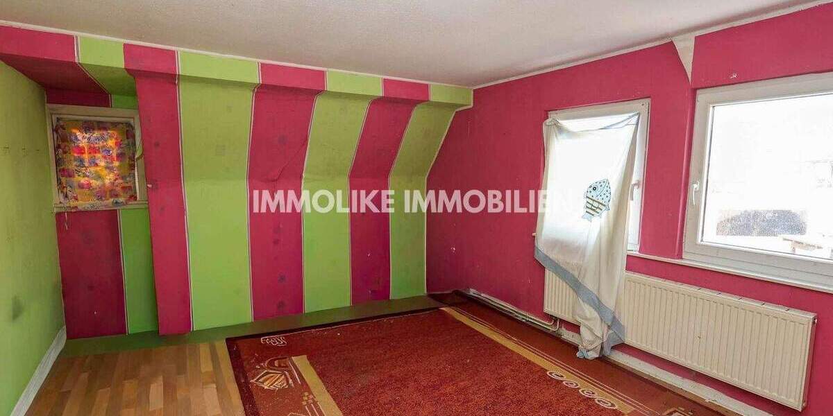 Mehrfamilienhaus, Wohnhaus Bad Brückenau - 8 Zimmer, 238 m&sup2;, 179.000&euro; | Angebot:25815792