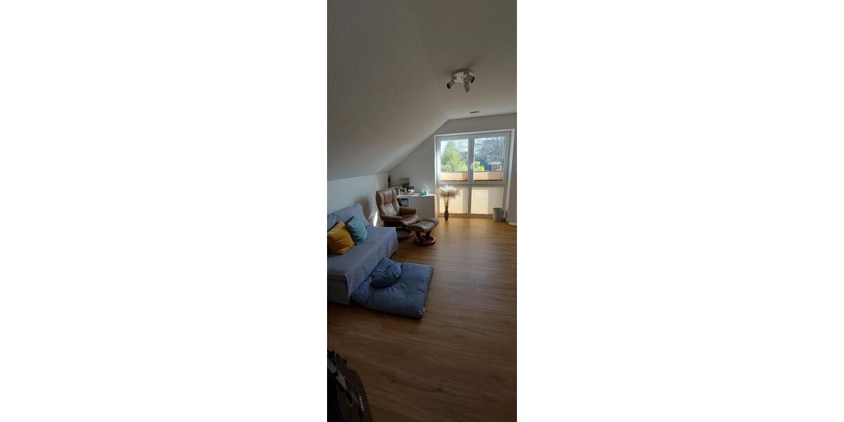Einfamilienhaus Hattstedt - 5 Zimmer, 136 m&sup2;, 1.800&euro; | Angebot:26323265