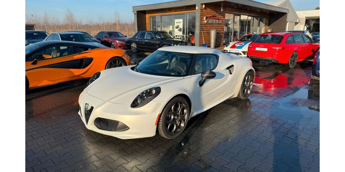 Alfa Romeo 4C 3.150 km 69.500 &euro; Krapkowice 