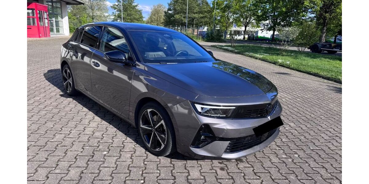 Opel Astra 65.000 km 15.499 &euro; Lahr 77933