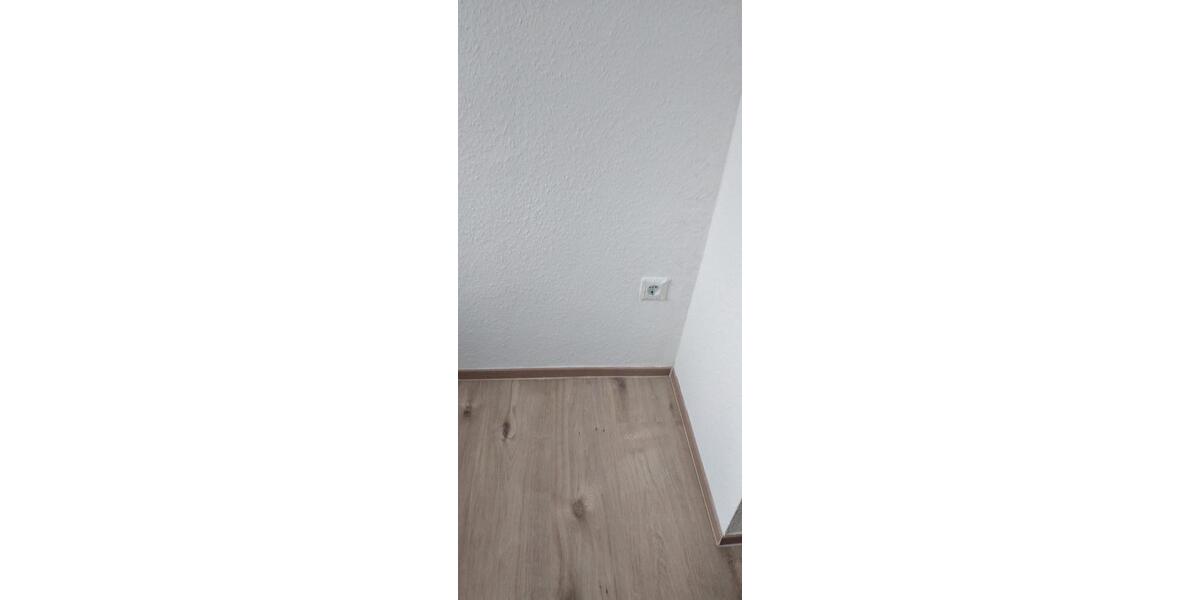 Einfamilienhaus Hellenthal - 10 Zimmer, 200 m&sup2;, 192.000&euro; | Angebot:26440502
