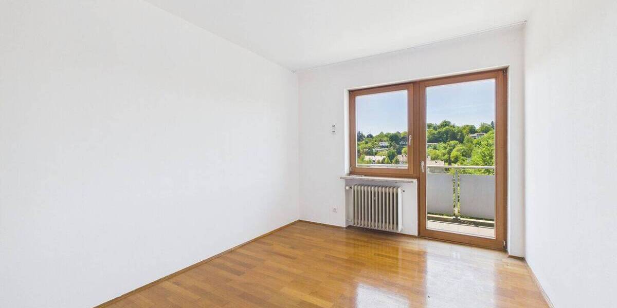 Einfamilienhaus Landshut Achdorf - 7 Zimmer, 160 m&sup2;, 670.000&euro; | Angebot:26820033