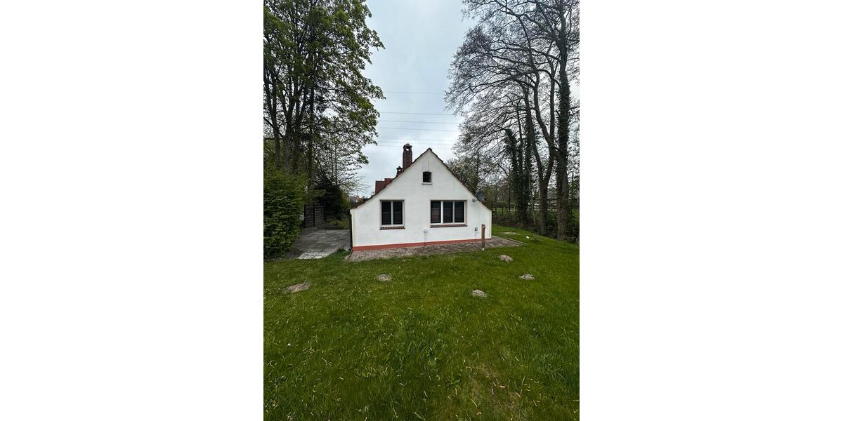 Einfamilienhaus Jever - 2 Zimmer, 65 m&sup2;, 800&euro; | Angebot:26340856