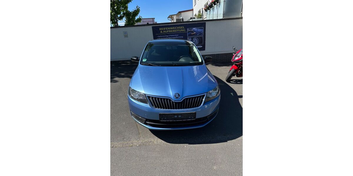 Skoda Rapid 84.000 km 8.200 &euro; Lohfelden 34253