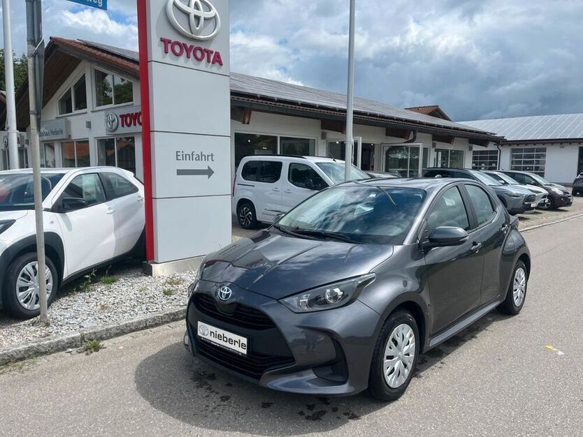 Yaris