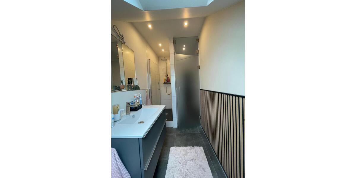 Dachgeschoßwohnung Tegernheim - 4 Zimmer, 116 m&sup2;, 684.000&euro; | Angebot:27021013