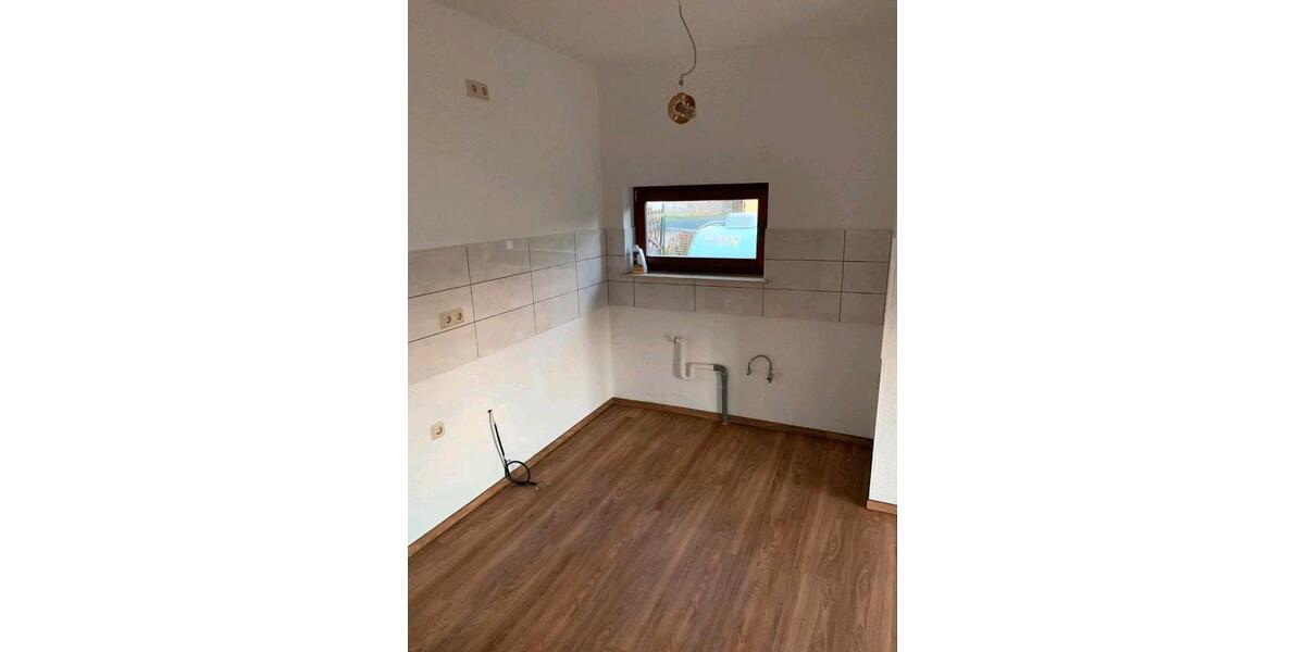 Bungalow Eisenach - 2 Zimmer, 80 m&sup2;, 875&euro; | Angebot:26523190