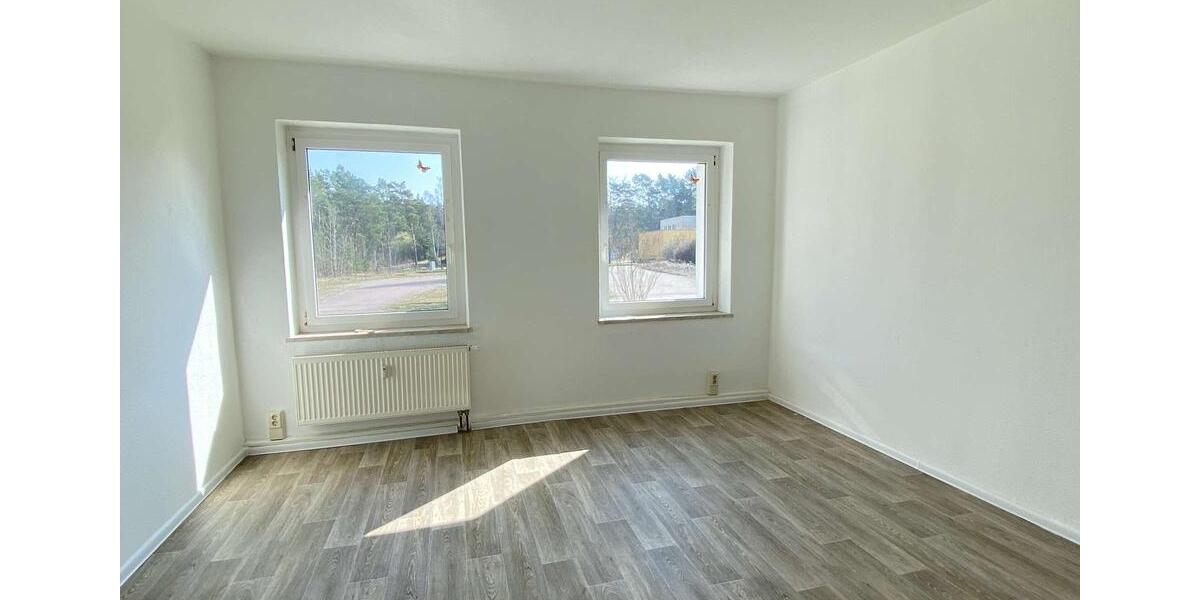 Etagenwohnung Forst (Lausitz) - 3 Zimmer, 79 m&sup2;, 389&euro; | Angebot:26146310
