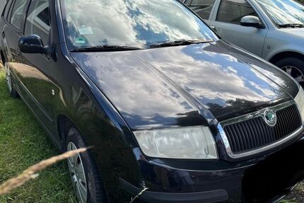 Skoda Fabia 164.300 km 2.200 &euro; Hösbach 63768
