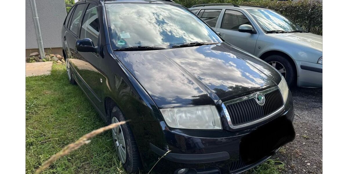 Skoda Fabia 164.300 km 2.200 &euro; Hösbach 63768