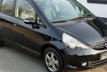 Honda Jazz 94.000 km 6.650 &euro; Bremen 28219