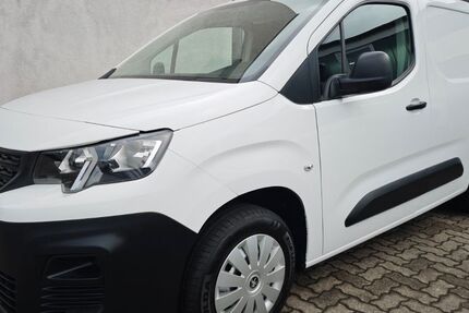 Peugeot Partner 192.200 km 8.490 € Ötigheim 76470