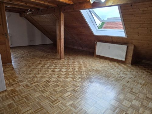 3-Familien-Haus in 97534 Waigolshausen (ID 10034) 11 zimmer