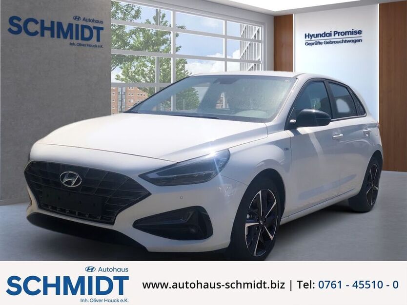 i30