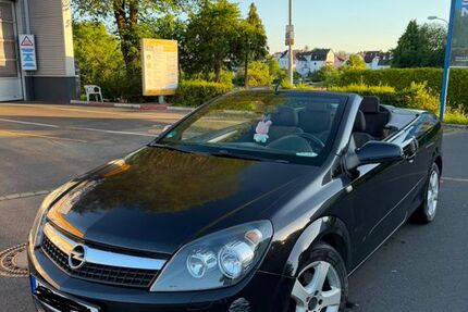 Opel Astra 215.000 km 2.199 &euro; Wetzlar 35585