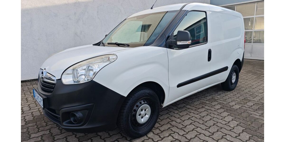 Opel Combo 185.000 km 5.490 &euro; Ötigheim 76470