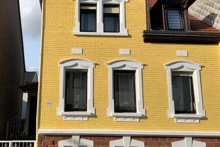 Haus Sankt Ingbert - 4 Zimmer, 90 m&sup2;, 255.000&euro; | Angebot:26572703