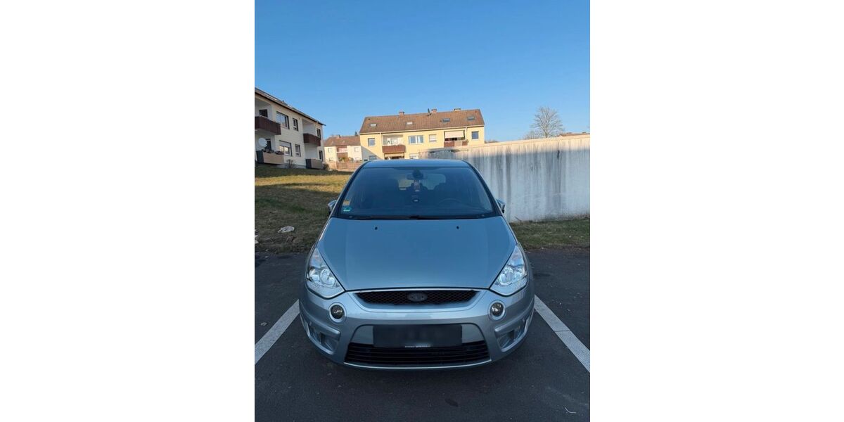 Ford S-Max 295.281 km 2.600 &euro; Rennerod 56477