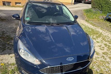 Ford Focus 119.000 km 5.500 &euro; Bad Urach 72574