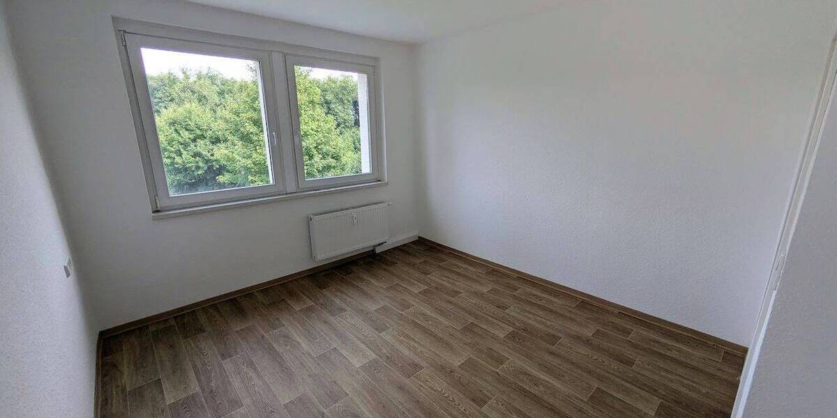 Etagenwohnung Limbach-Oberfrohna Oberfrohna - 3 Zimmer, 60 m&sup2;, 408&euro; | Angebot:26868295