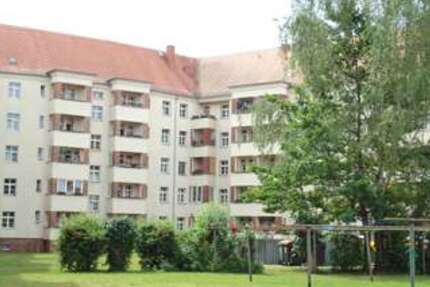 Wohnung zum Mieten in Dresden 424 € 56.49 m²