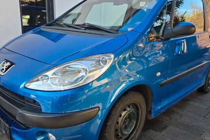 Peugeot 1007 129.242 km 1.400 &euro; Chemnitz 09125