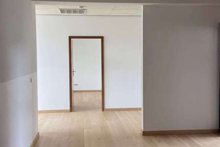 Gewerbeobjekt Rosenheim Innenstadt - 1.750&euro; | Angebot:27122706