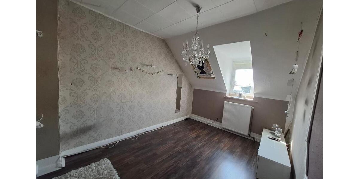 Doppelhaushälfte Wächtersbach - 6 Zimmer, 136 m&sup2;, 293.000&euro; | Angebot:26059591