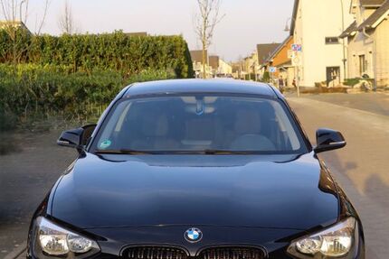 BMW 114
