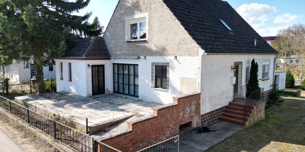 Einfamilienhaus Penzlin / Carlstein Penzlin - 5 Zimmer, 139 m&sup2;, 190.000&euro; | Angebot:26015229