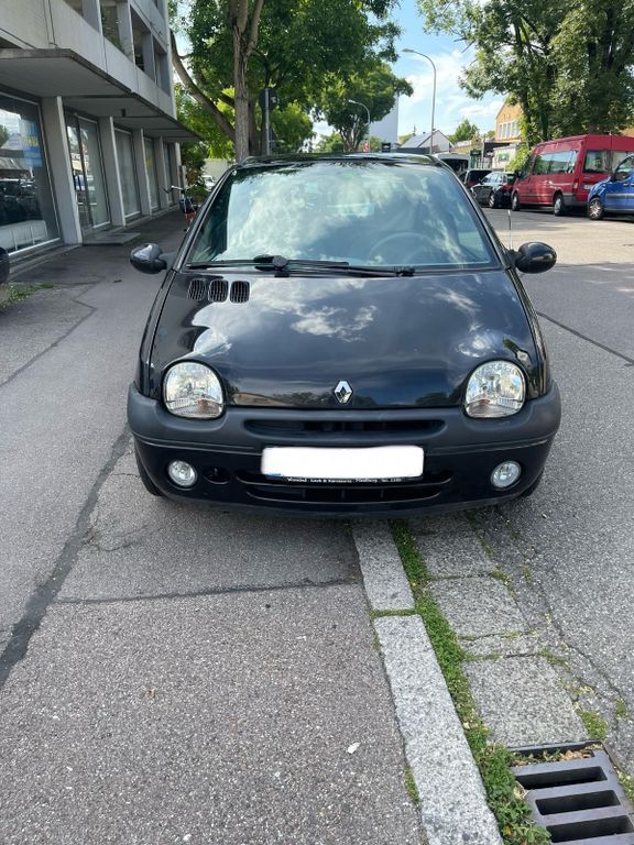 Renault Twingo 132.200 km 1.590 € Freiburg 79100