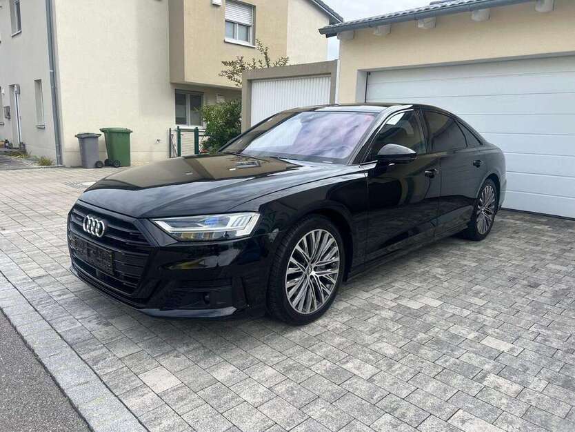 Audi A8 62.000 km 52.999 € Regensburg 93055