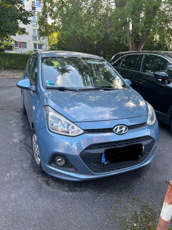 i10