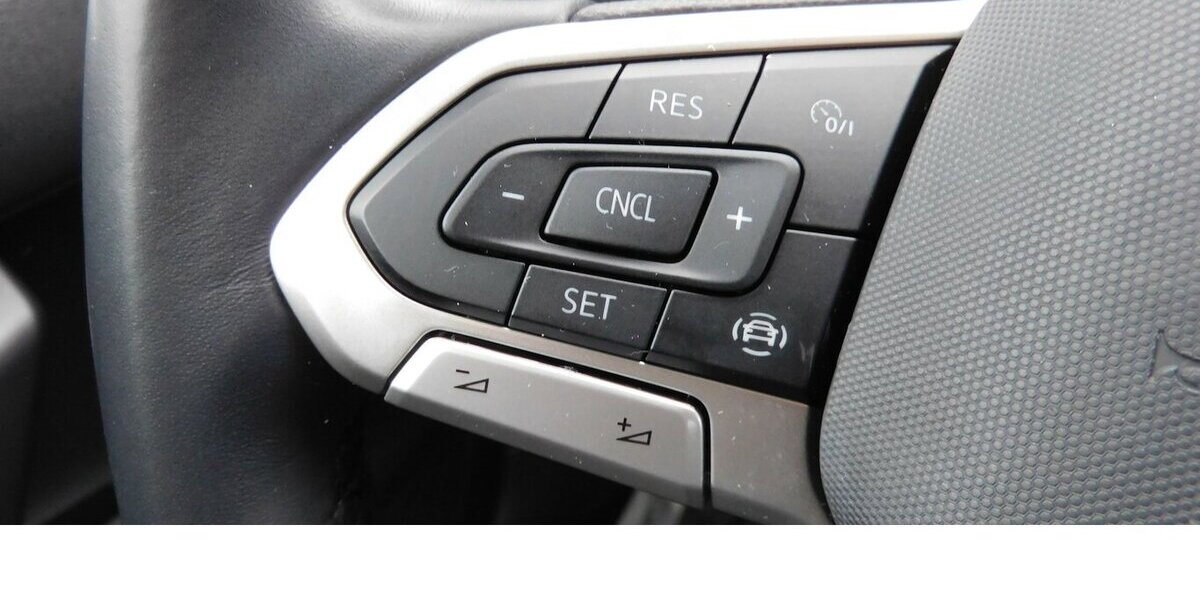 VW Taigo 1.0 TSI BMT Klima Navi LED 26.400 km 16.990 &euro; Vordorf 38533