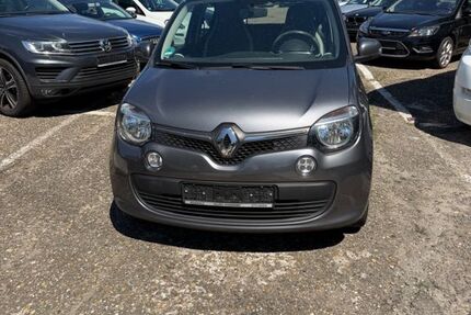 Renault Twingo 88.000 km 5.300 &euro; Karlsruhe 76137