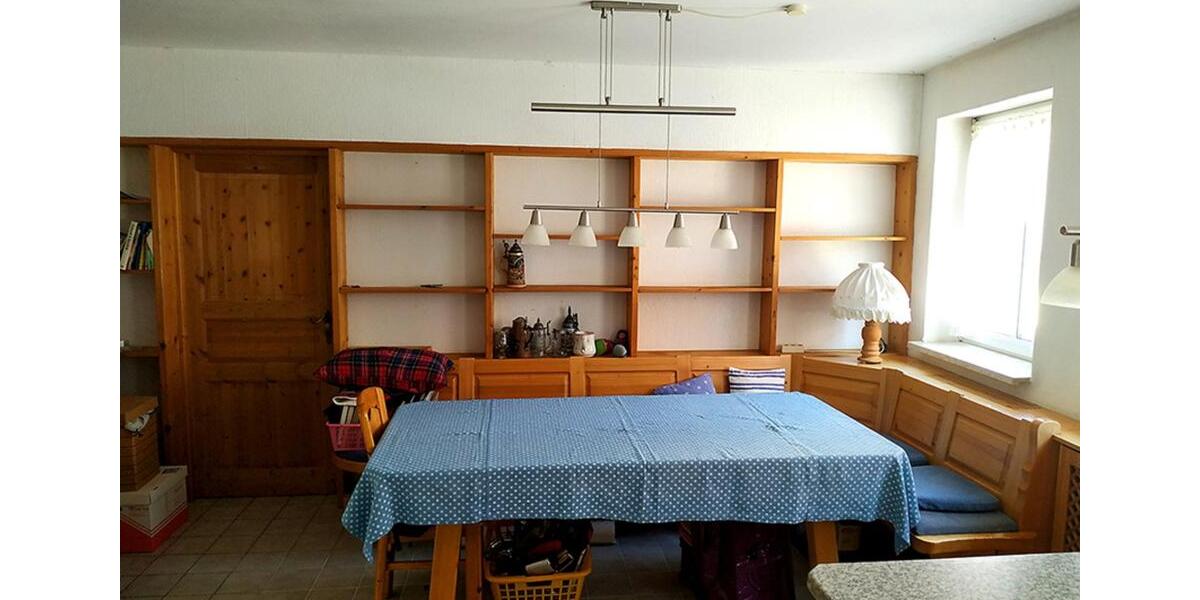 Etagenwohnung Karlstadt - 3 Zimmer, 130 m&sup2;, 1.200&euro; | Angebot:25572097