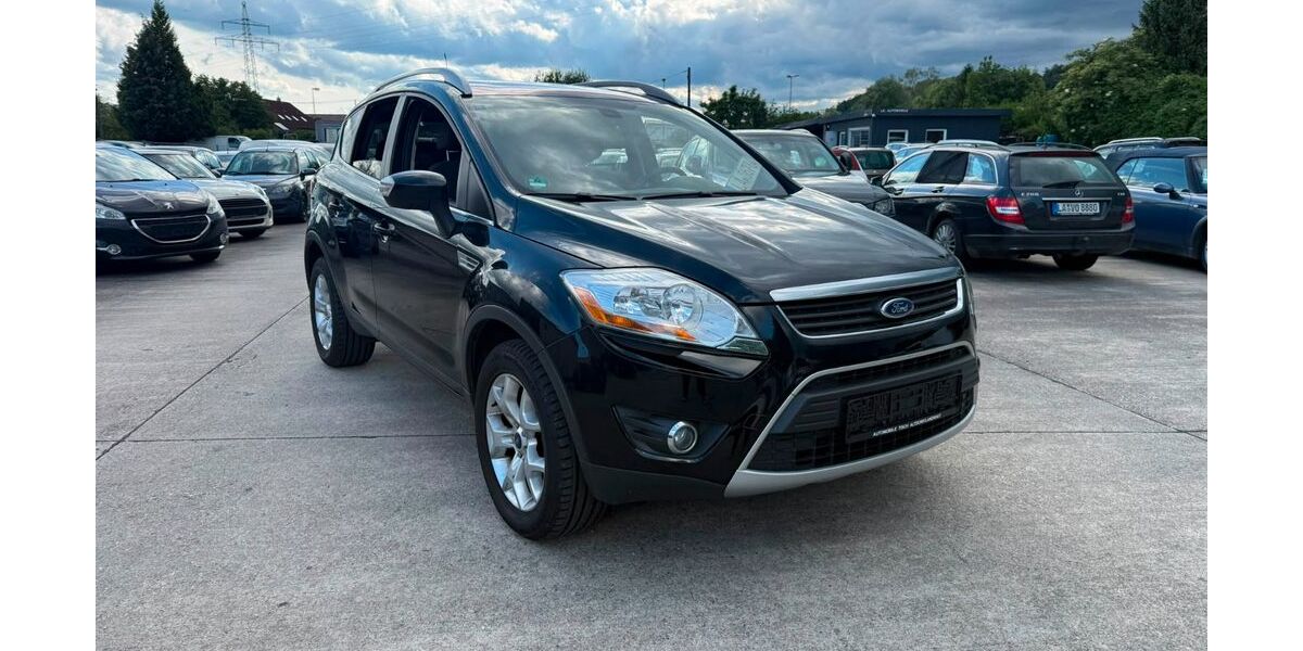 Ford Kuga 93.000 km 7.500 &euro; Altdorf 84032