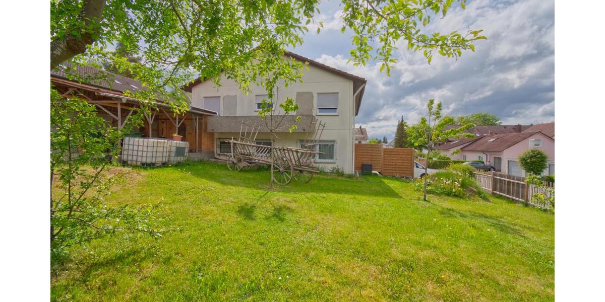 Viel Platz, viele Möglichkeiten – Zweifamilienhaus mit großem Grundstück in Bad Dürrheim - Zweifamilienhaus Bad Dürrheim | Angebot:26733237