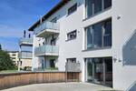Tolle, helle Neubau 3-Zimmerwohnung mit riesigem Balkon in einer Oase der Ruhe in Burglengenfeld!