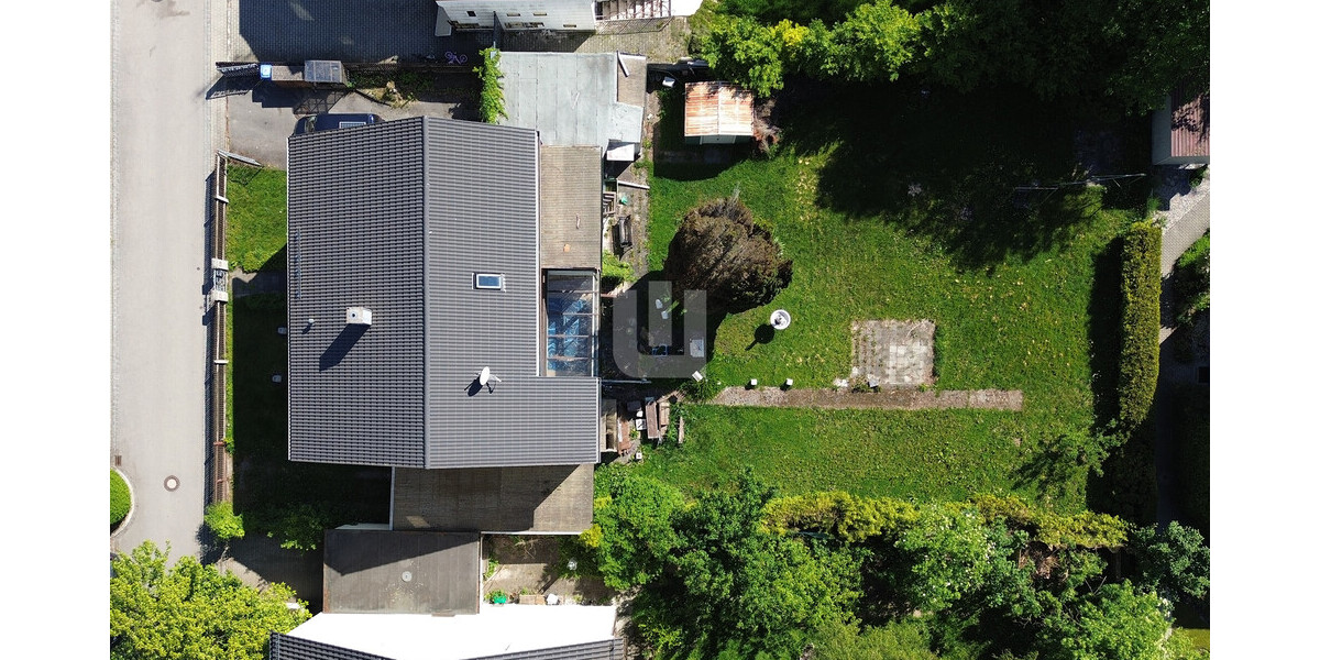 BAUPARTNER GESUCHT! - Traumhaftes Südgrundstück in Gröbenzell-Nord! Bebaubar mit einer DHH - Grundstück Gröbenzell | Angebot:24751601