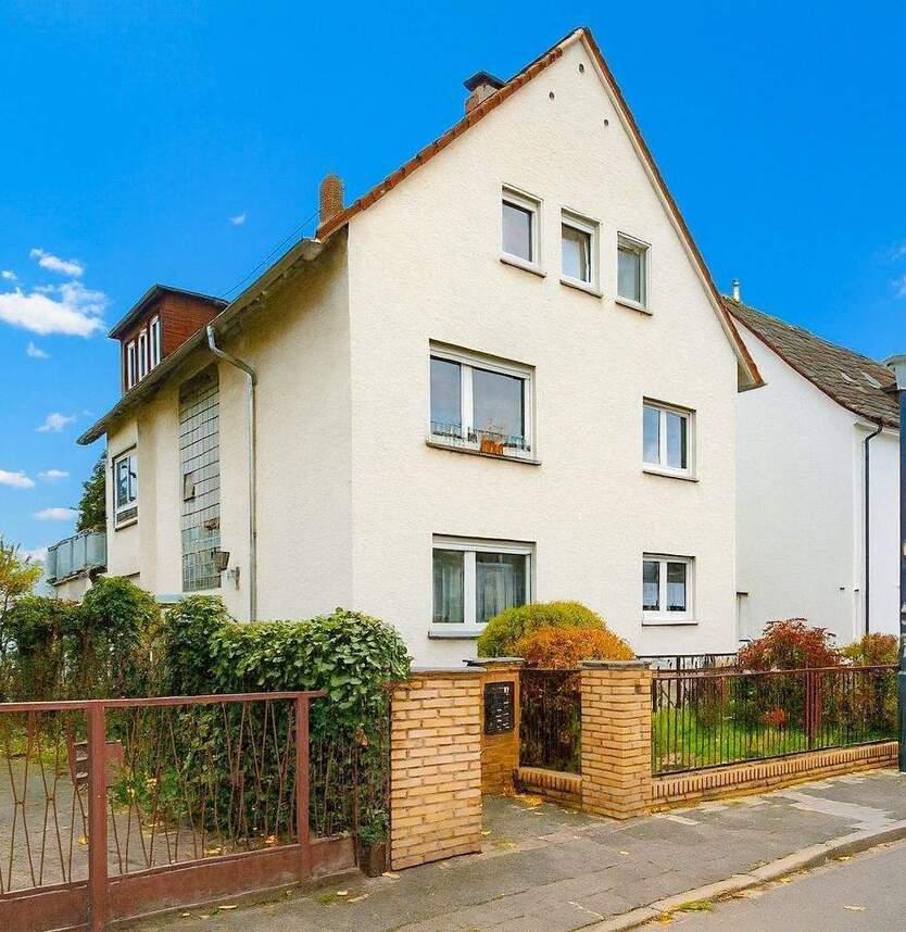 Vollvermietetes Mehrfamilienhaus mit 3 Wohneinheiten im beliebten Musikerviertel in Offenbach am Main 8 zimmer