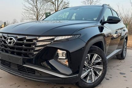 Hyundai TUCSON 151.000 km 16.400 &euro; MIttenwalde 15749