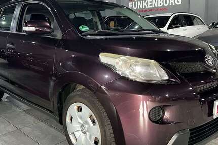 Toyota Urban Cruiser 97.000 km 5.900 &euro; Dortmund 44145