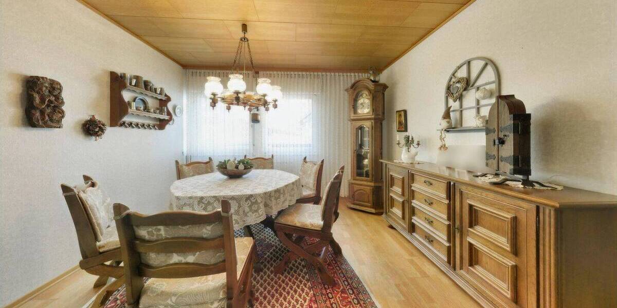 Einfamilienhaus Sundern - 7 Zimmer, 175 m&sup2;, 225.000&euro; | Angebot:26176291