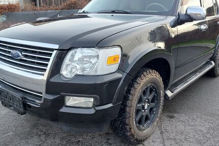 Ford Explorer 92.167 km 12.950 &euro; Schönefeld 12529