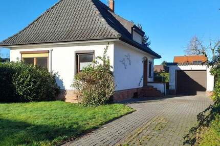 Einfamilienhaus mit großem Potenzial in Toplage in Brake! 3 zimmer