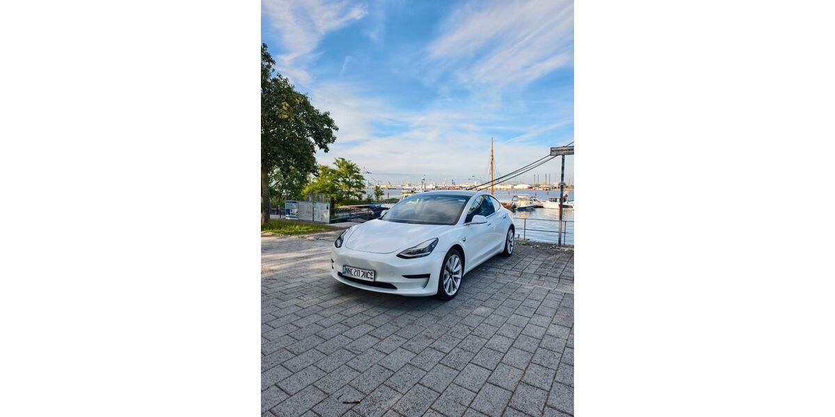 Tesla Model 3 173.000 km 20.800 &euro; Rostock 18106