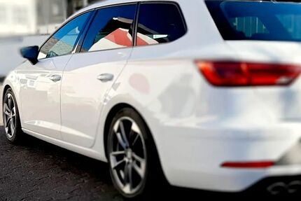 Seat Leon 40.300 km 17.500 &euro; Schmallenberg 57392
