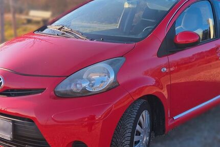Toyota Aygo (X) 70.585 km 5.499 &euro; Radolfzell 78315